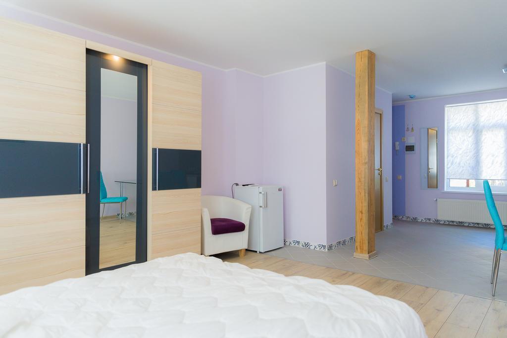 Ecolive Aparthotel Riga Exterior photo
